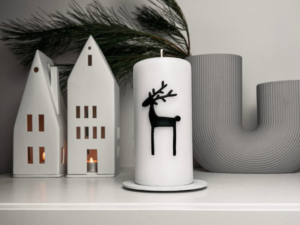 Weihnachtskerze Reh | weiß matt mit schwarz